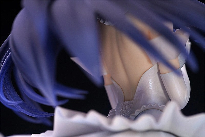 White Album: Kazusa Touma 1/7 Scale Figure