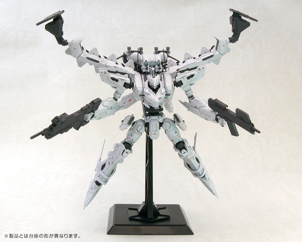 Armored Core: LINEARK WHITE-GLINT & V.O.B SET Model