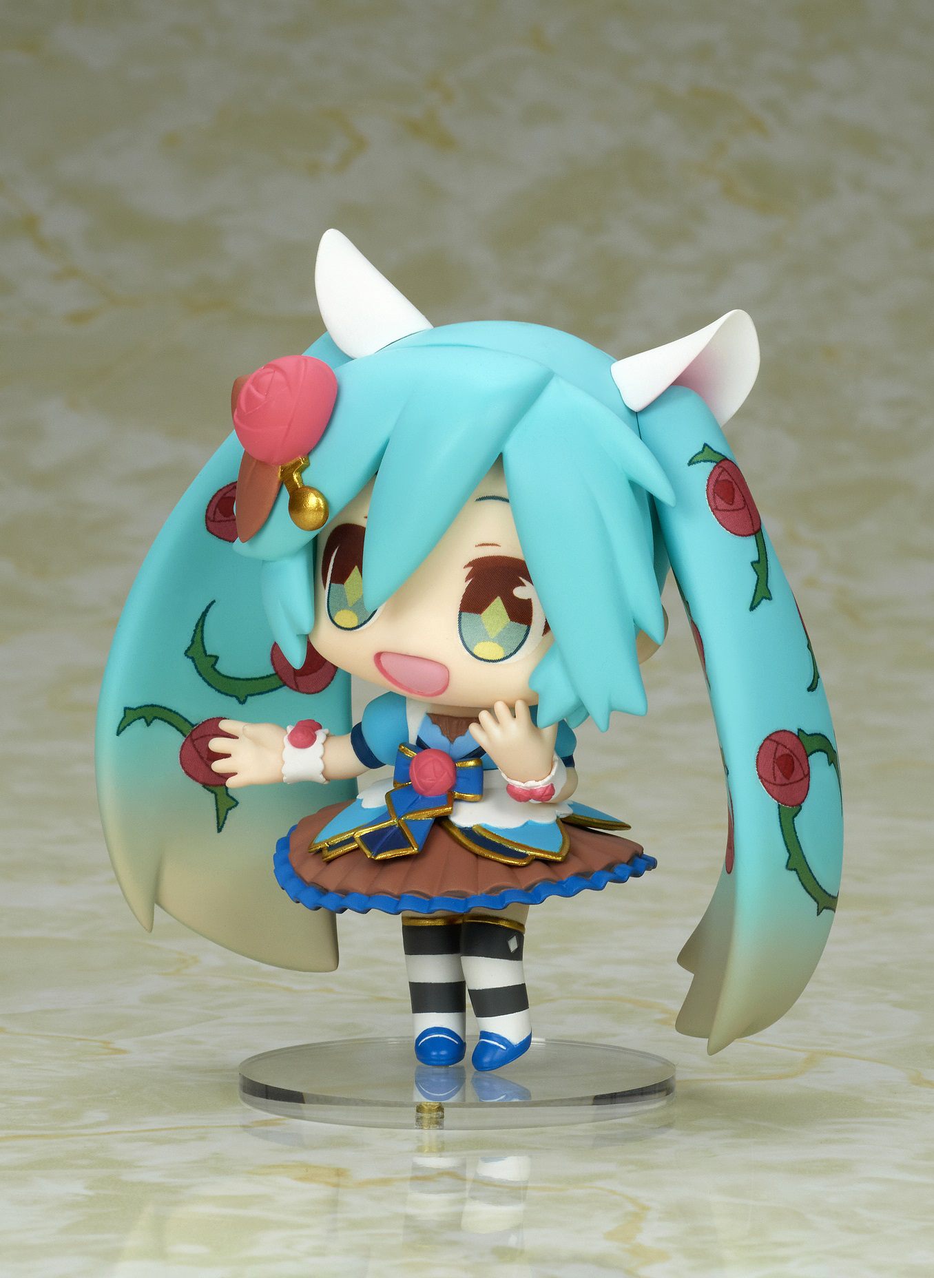 Vocaloid: Miku & Meiko Trading Figure Set