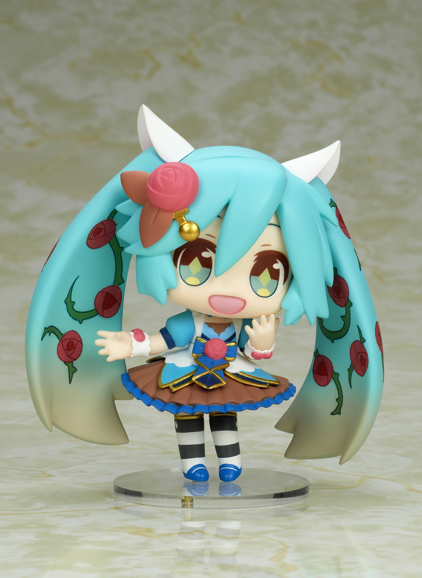 Vocaloid: Miku & Meiko Trading Figure Set