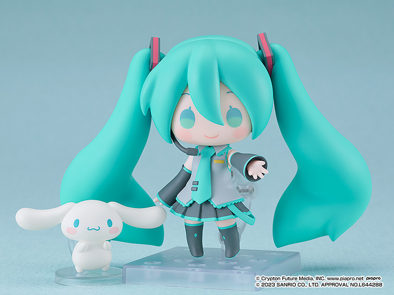 Vocaloid X Sanrio: 2306 Hatsune Miku: Cinnamoroll Collaboration Ver. Nendoroid