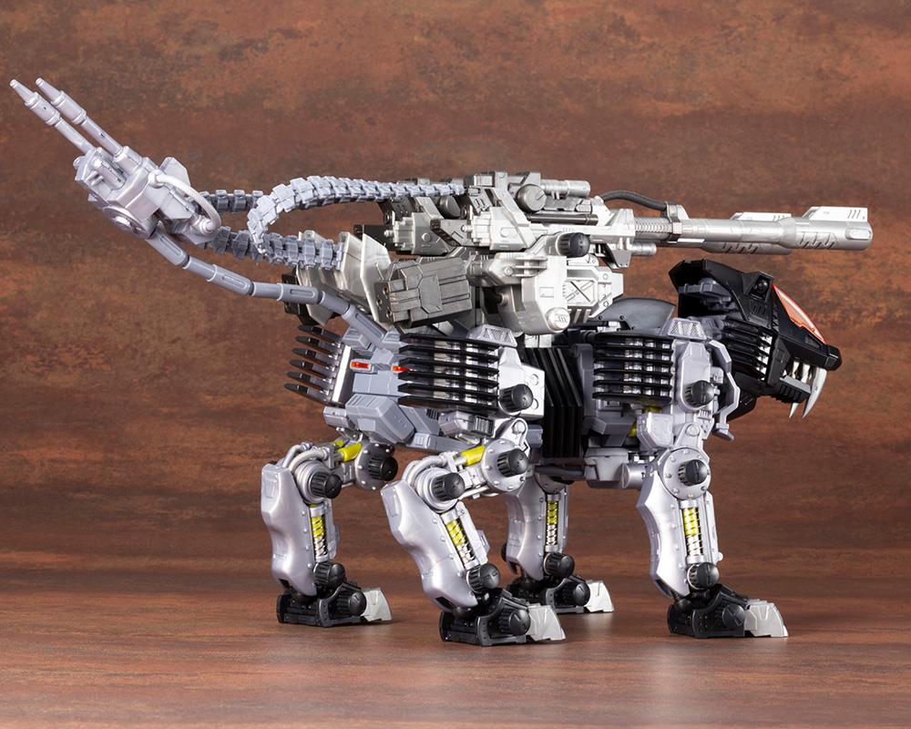 Zoids: RZ-007 Shield Liger DCS-J 1/72 Scale Model